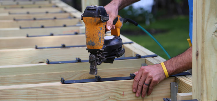 Trex Deck Builders in Valley Glen,CA